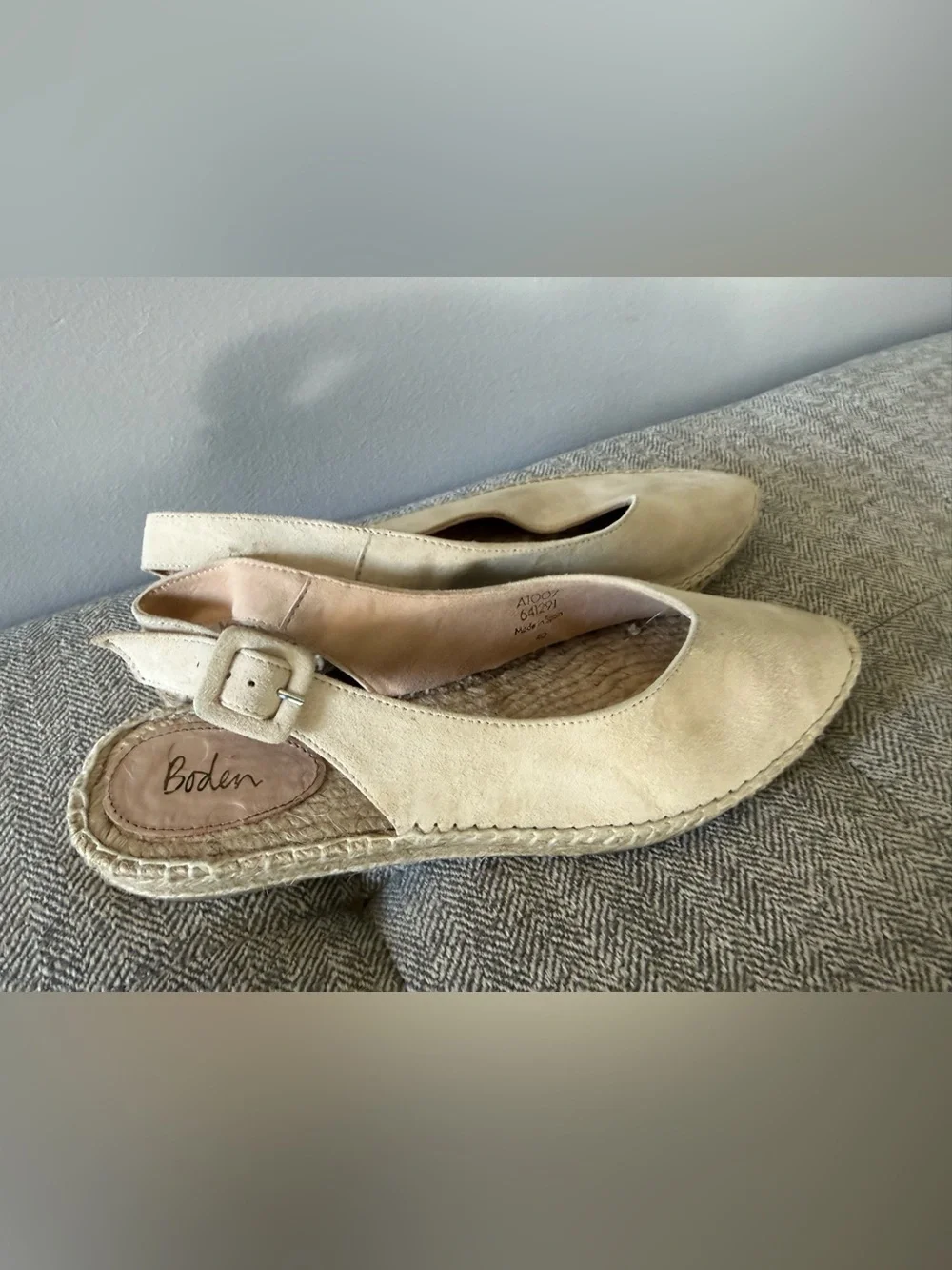Boden Beige Suede Women’s Espadrille Slingback Flats size 8.5/ 40